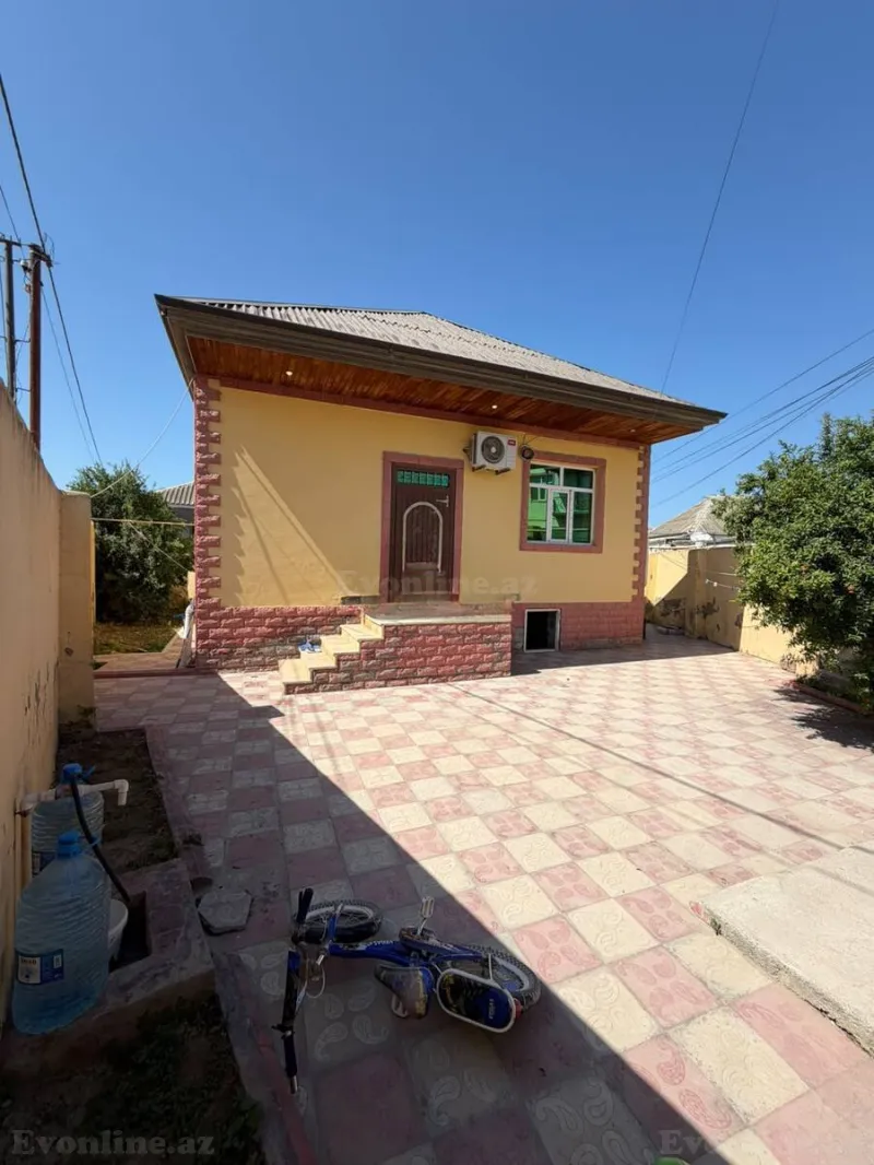 3 otaqlı Həyət evi 100 m² Zabrat Satılır