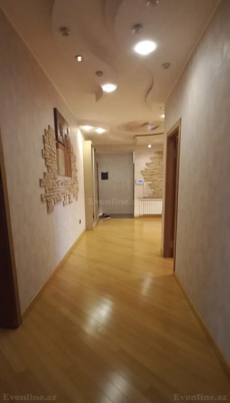 Satılır 4 otaqlı Mənzil Yeni tikili 185 m² Xətai r. - şəkil 9