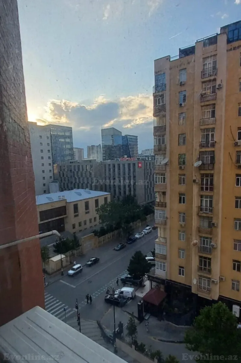 Satılır 4 otaqlı Mənzil Yeni tikili 185 m² Xətai r. - şəkil 26