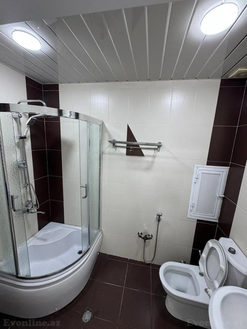 Kirayə verilir 2 otaqlı Mənzil Yeni tikili 75 m² Nəsimi r. - şəkil 6