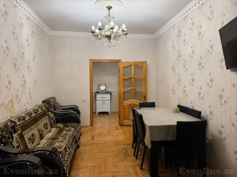 Satılır 2 otaqlı Mənzil Köhnə tikili 60 m² Bakıxanov - şəkil 2