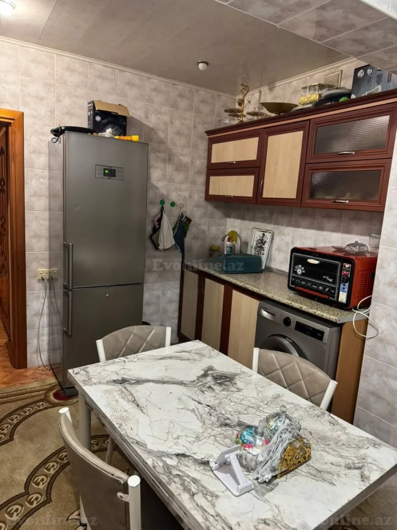Satılır 2 otaqlı Mənzil Köhnə tikili 60 m² Bakıxanov - şəkil 8