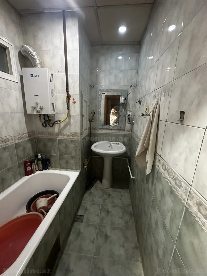 Satılır 2 otaqlı Mənzil Köhnə tikili 64 m² 9-cu mikrorayon - şəkil 6