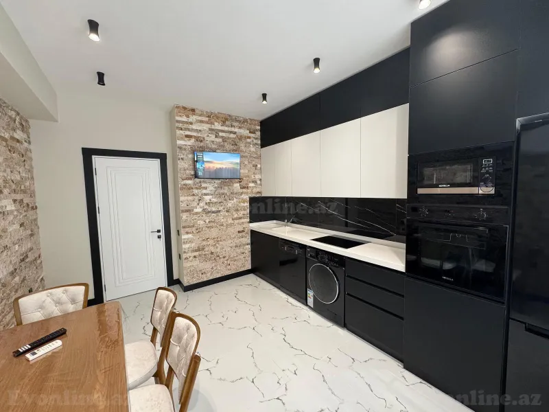 Kirayə verilir 3 otaqlı Mənzil Yeni tikili 135 m² 28 May m. - şəkil 6