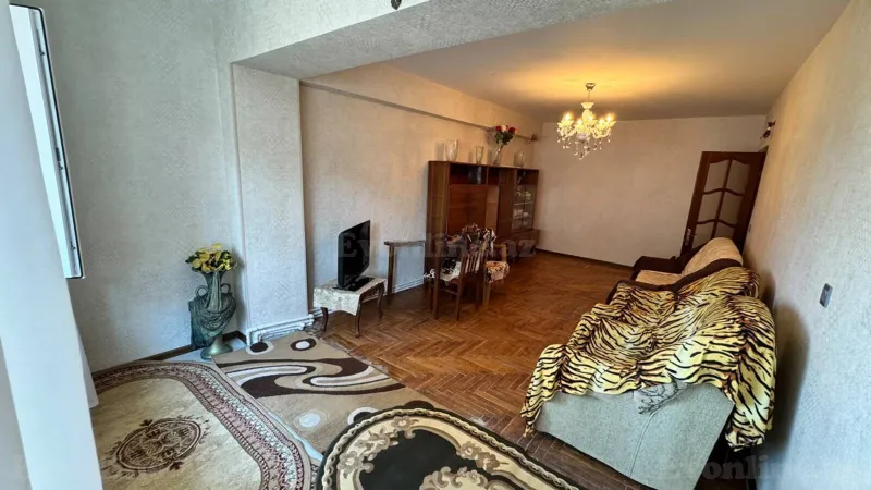 Kirayə verilir 3 otaqlı Mənzil Köhnə tikili 90 m² Gənclik m. - şəkil 4