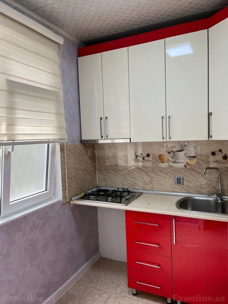 2 otaqlı Mənzil 48 m² 4-cü mikrorayon Satılır