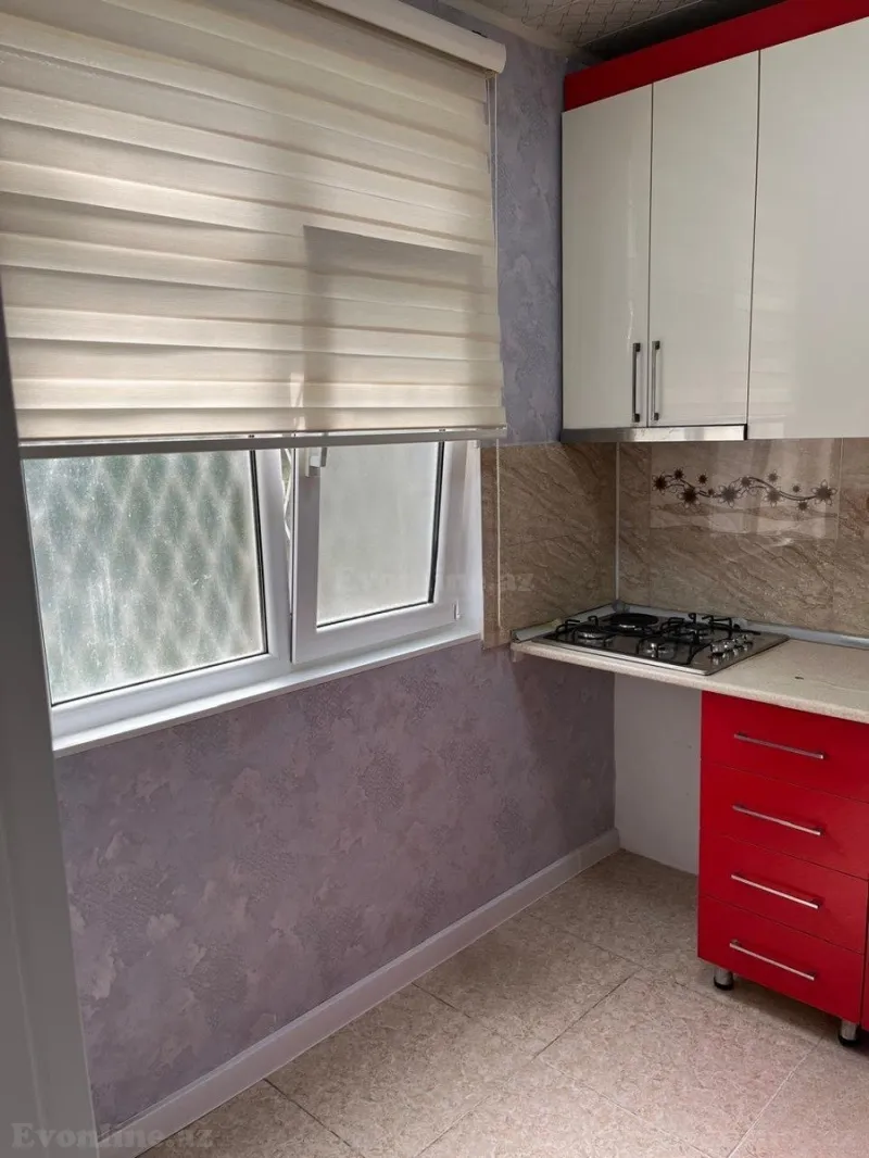 Satılır 2 otaqlı Mənzil Köhnə tikili 48 m² 4-cü mikrorayon - şəkil 3