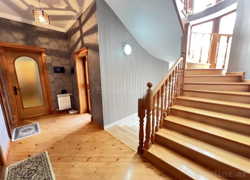 Satılır 9 otaqlı Həyət evi 300 m² Bakıxanov - şəkil 2