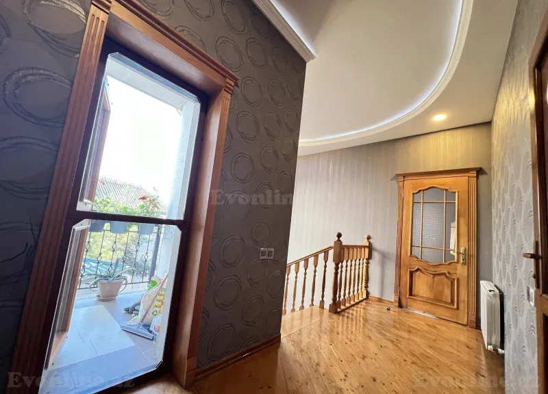 Satılır 9 otaqlı Həyət evi 300 m² Bakıxanov - şəkil 9