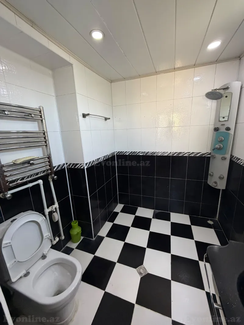 Satılır 3 otaqlı Mənzil Köhnə tikili 76 m² Bakıxanov - şəkil 13