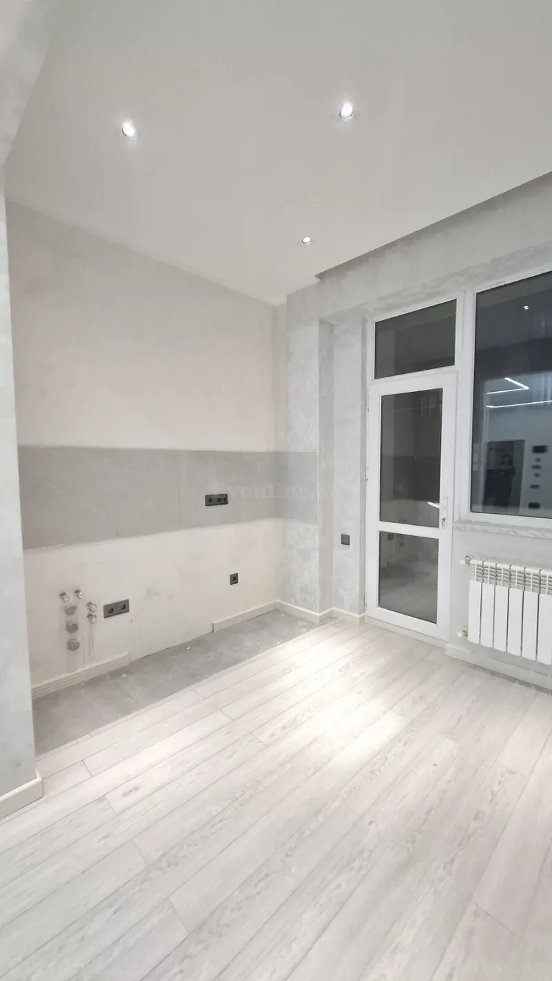 Satılır 2 otaqlı Mənzil Yeni tikili 70 m² 7-ci mikrorayon - şəkil 5