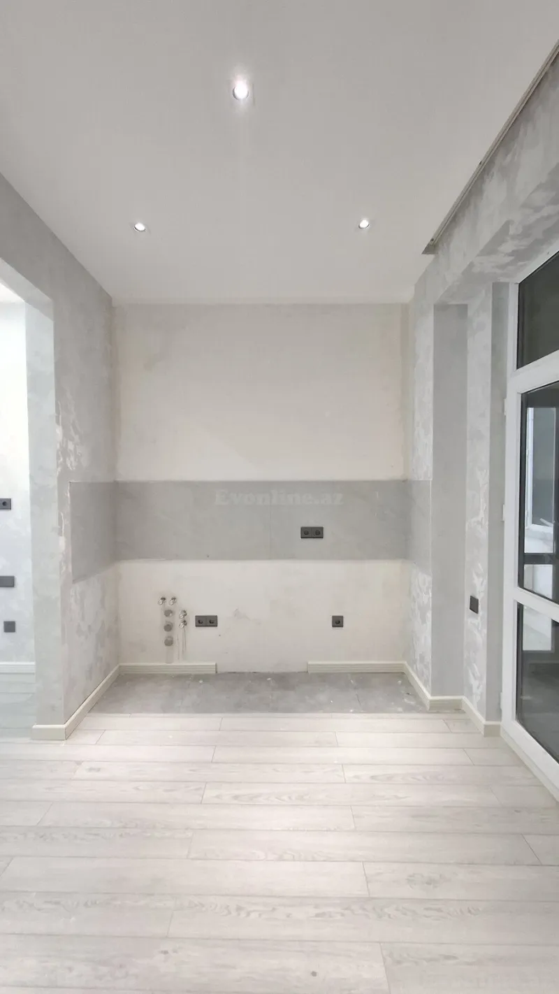 Satılır 2 otaqlı Mənzil Yeni tikili 70 m² 7-ci mikrorayon - şəkil 9
