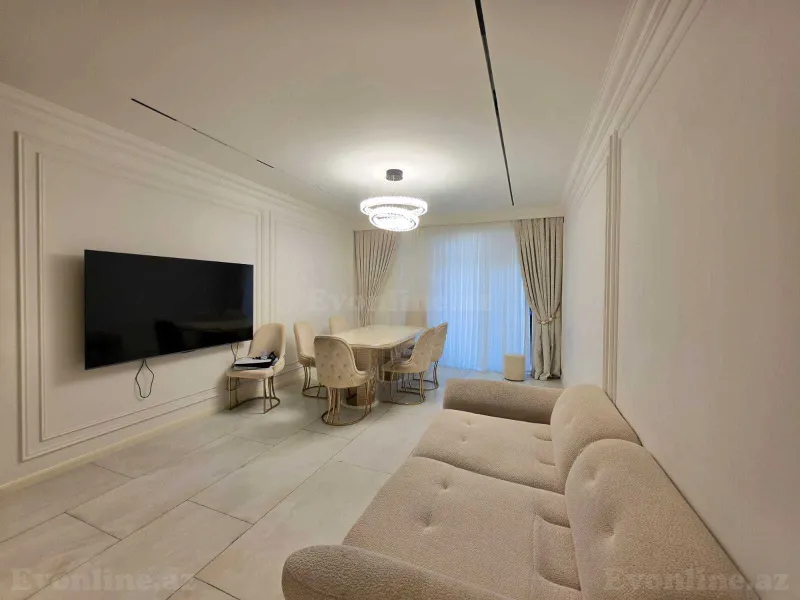 3 otaqlı Mənzil 107 m² 20 Yanvar m. Satılır