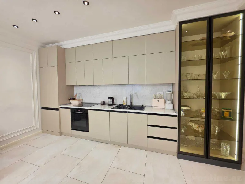 Satılır 3 otaqlı Mənzil Yeni tikili 107 m² 20 Yanvar m. - şəkil 3