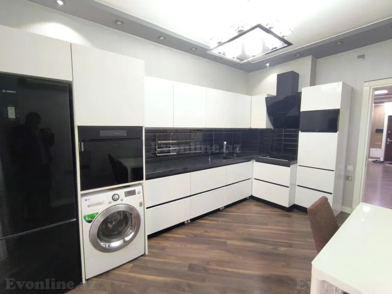 Satılır 4 otaqlı Mənzil Yeni tikili 161 m² 28 May m. - şəkil 7