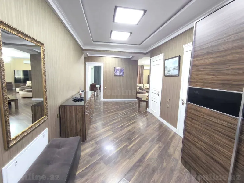 Satılır 4 otaqlı Mənzil Yeni tikili 161 m² 28 May m. - şəkil 11