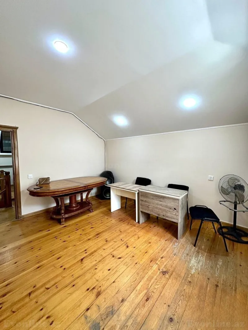 Kirayə verilir Ofis 150 m² Səbail r. - şəkil 10