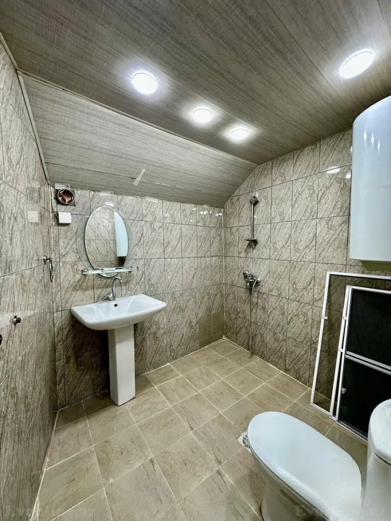 Kirayə verilir Ofis 150 m² Səbail r. - şəkil 17