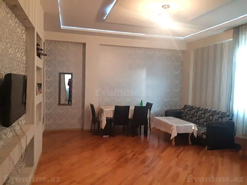 2 otaqlı Mənzil 100 m² İnşaatçılar m. Kirayə verilir