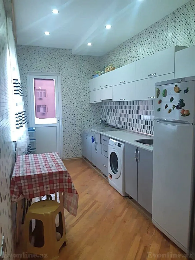Kirayə verilir 2 otaqlı Mənzil Yeni tikili 100 m² İnşaatçılar m. - şəkil 5