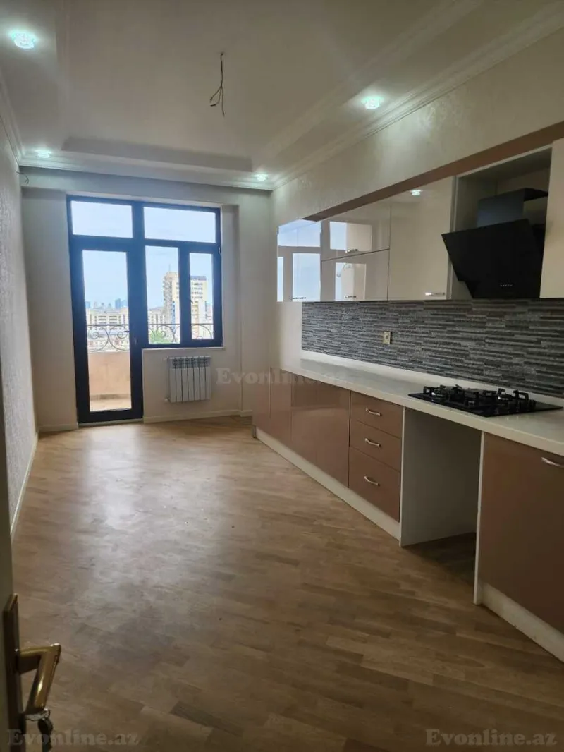 Satılır 3 otaqlı Mənzil Yeni tikili 1066 m² 8-ci mikrorayon - şəkil 8