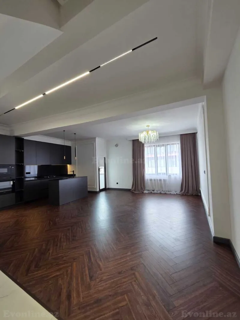 3 otaqlı Mənzil 142 m² Nəsimi r. Satılır