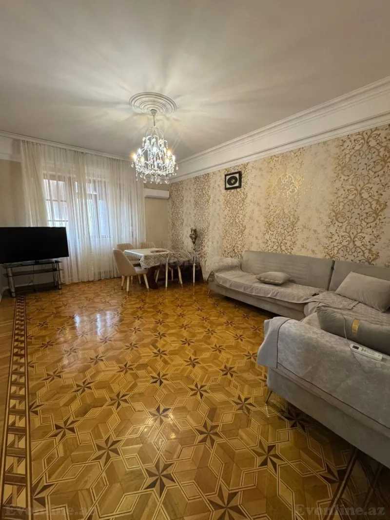 3 otaqlı Mənzil 114 m² Xutor Kirayə verilir