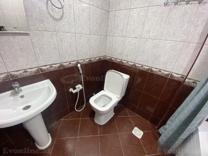 Satılır 2 otaqlı Mənzil Köhnə tikili 62 m² Yasamal - şəkil 14