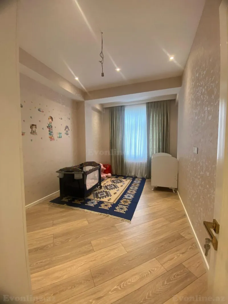 Satılır 3 otaqlı Mənzil Yeni tikili 120 m² Həzi Aslanov m. - şəkil 4
