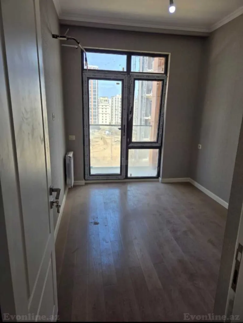 Satılır 2 otaqlı Mənzil Yeni tikili 40 m² Yasamal r. - şəkil 4