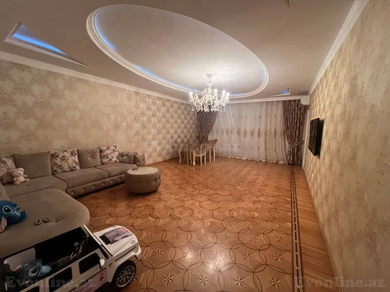 Satılır 4 otaqlı Mənzil Yeni tikili 204 m² 28 May m. - şəkil 2