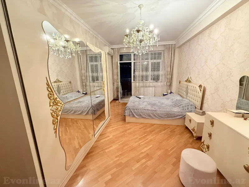 Satılır 4 otaqlı Mənzil Yeni tikili 204 m² 28 May m. - şəkil 5