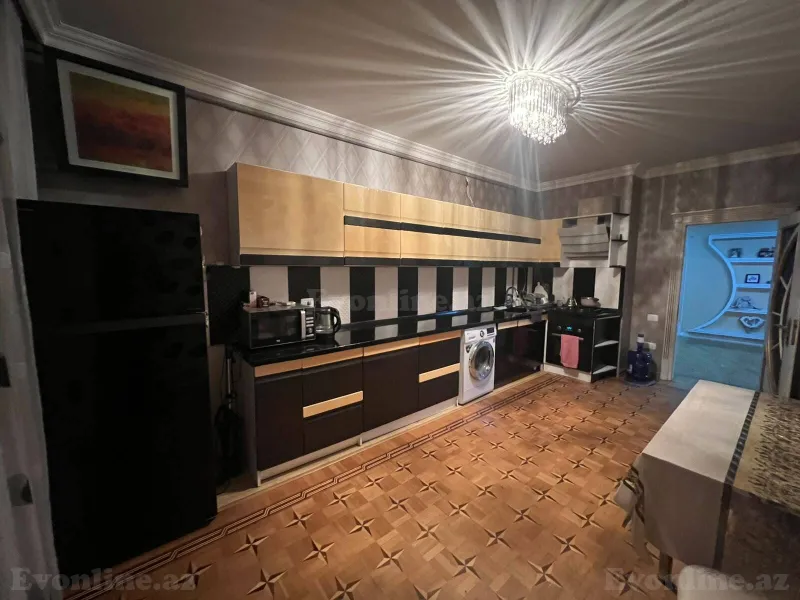 Satılır 4 otaqlı Mənzil Yeni tikili 204 m² 28 May m. - şəkil 9
