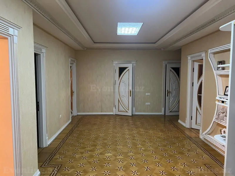 Satılır 4 otaqlı Mənzil Yeni tikili 204 m² 28 May m. - şəkil 11