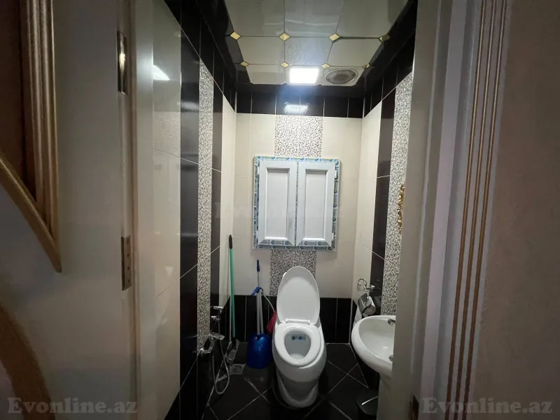 Satılır 4 otaqlı Mənzil Yeni tikili 204 m² 28 May m. - şəkil 15