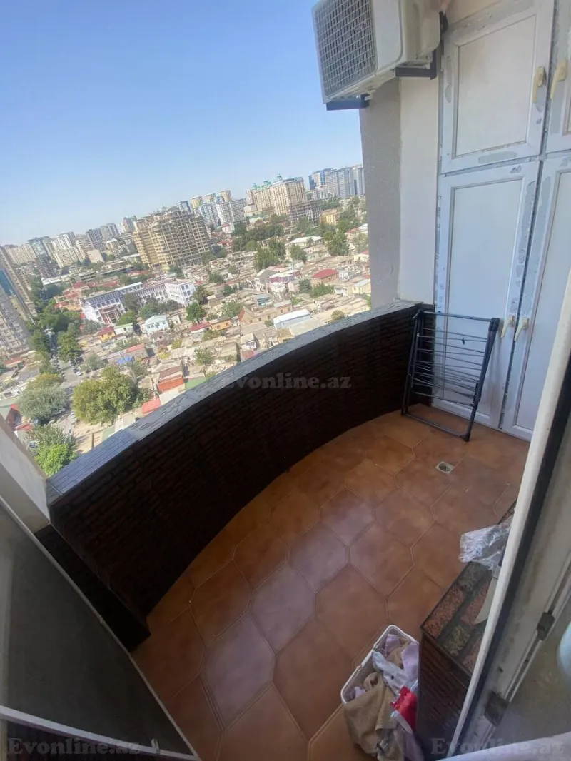 Satılır 4 otaqlı Mənzil Yeni tikili 204 m² 28 May m. - şəkil 17