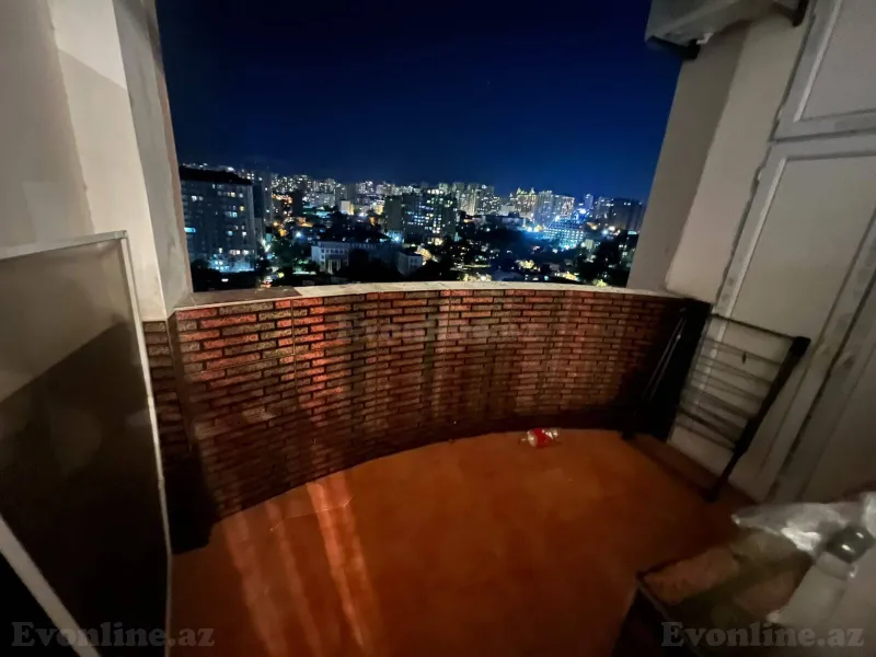 Satılır 4 otaqlı Mənzil Yeni tikili 204 m² 28 May m. - şəkil 19