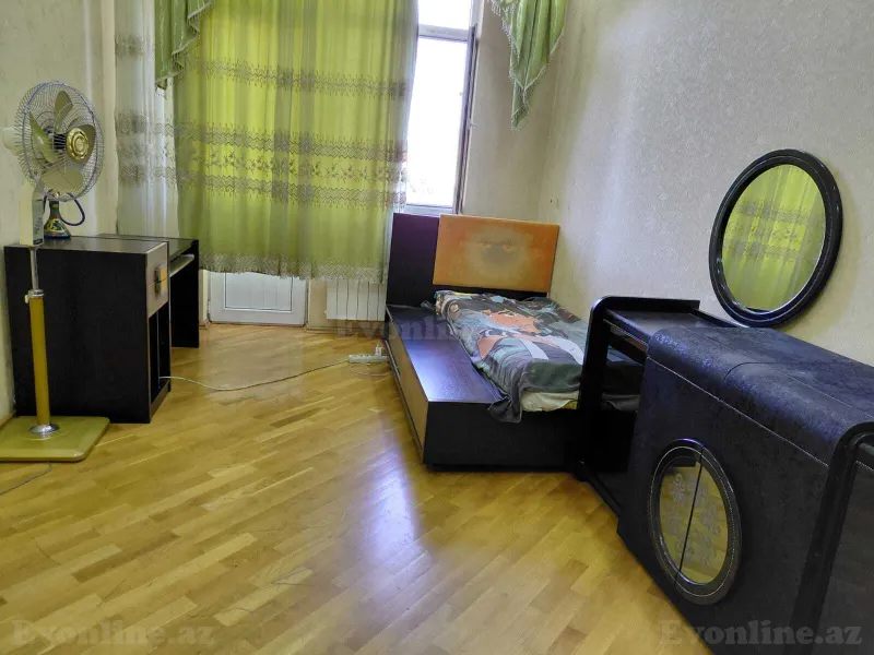 Satılır 3 otaqlı Mənzil Yeni tikili 178 m² Yasamal r. - şəkil 5