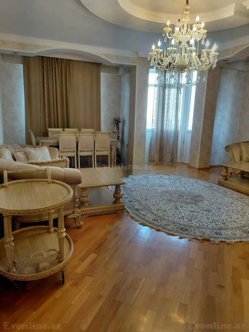 Satılır 3 otaqlı Mənzil Yeni tikili 178 m² Yasamal r. - şəkil 14
