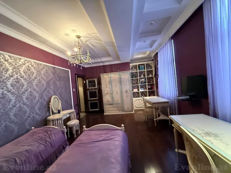 Satılır 4 otaqlı Mənzil Yeni tikili 188 m² 28 May m. - şəkil 17