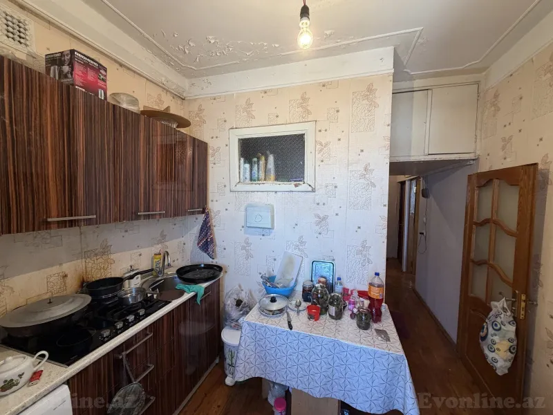 Satılır 2 otaqlı Mənzil Köhnə tikili 65 m² Əhmədli m. - şəkil 14
