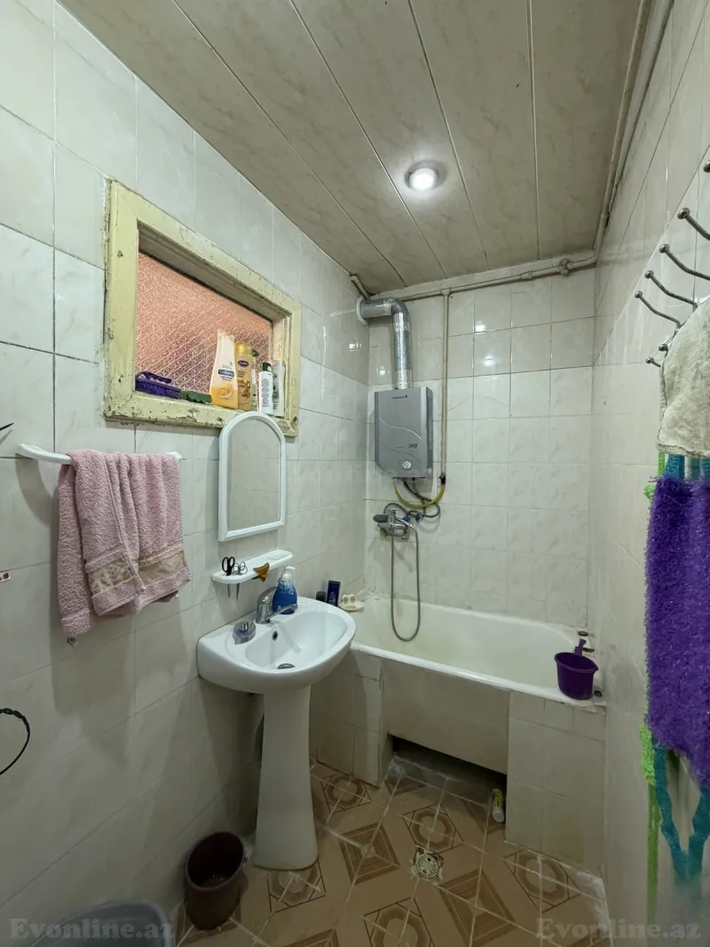 Satılır 2 otaqlı Mənzil Köhnə tikili 65 m² Əhmədli m. - şəkil 20