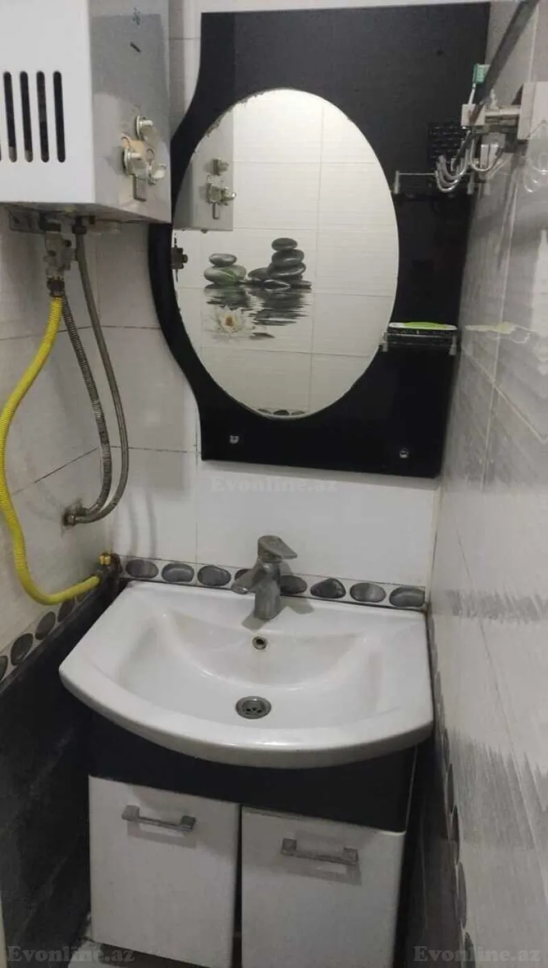 Kirayə verilir 2 otaqlı Mənzil Köhnə tikili 55 m² 20 Yanvar m. - şəkil 10