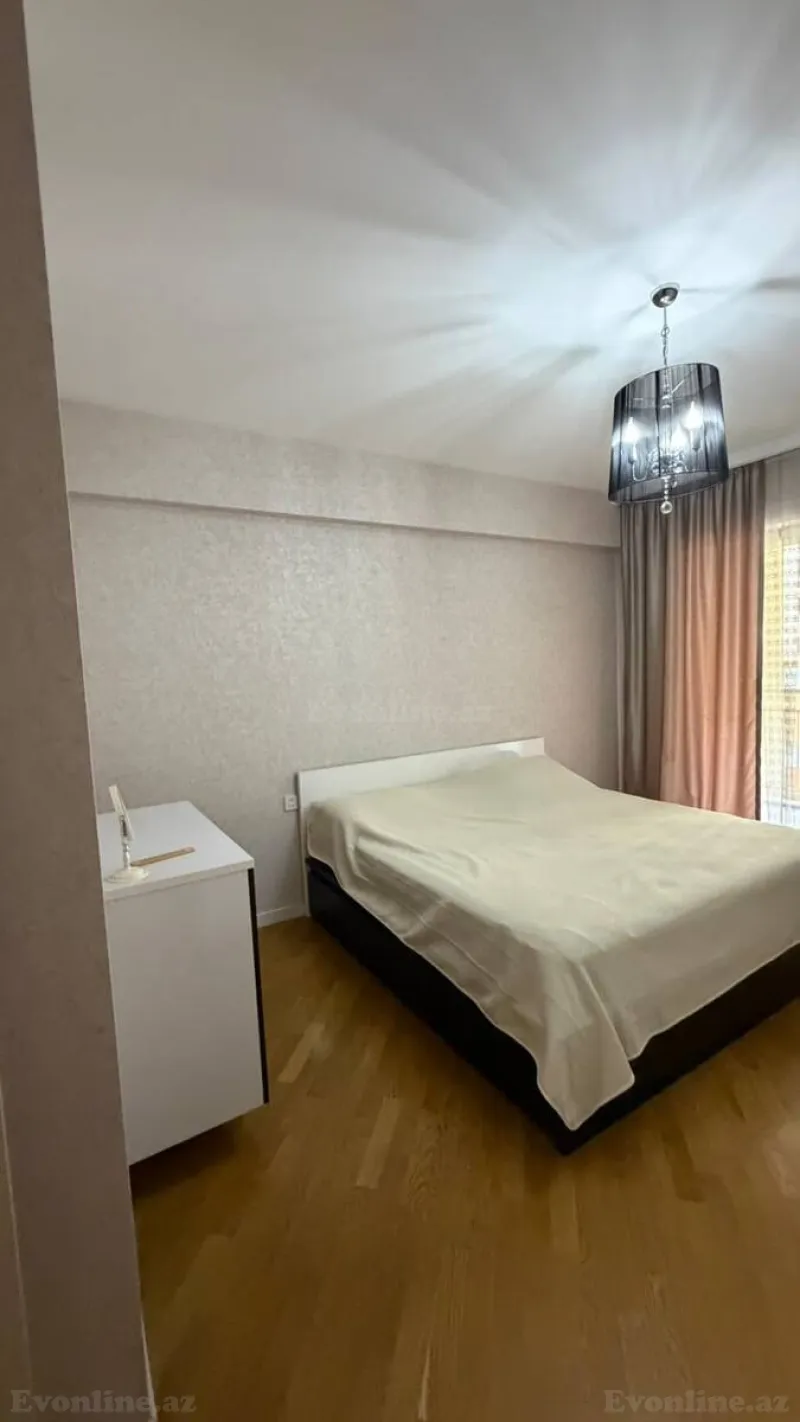 Kirayə verilir 4 otaqlı Mənzil Yeni tikili 140 m² Xətai r. - şəkil 6