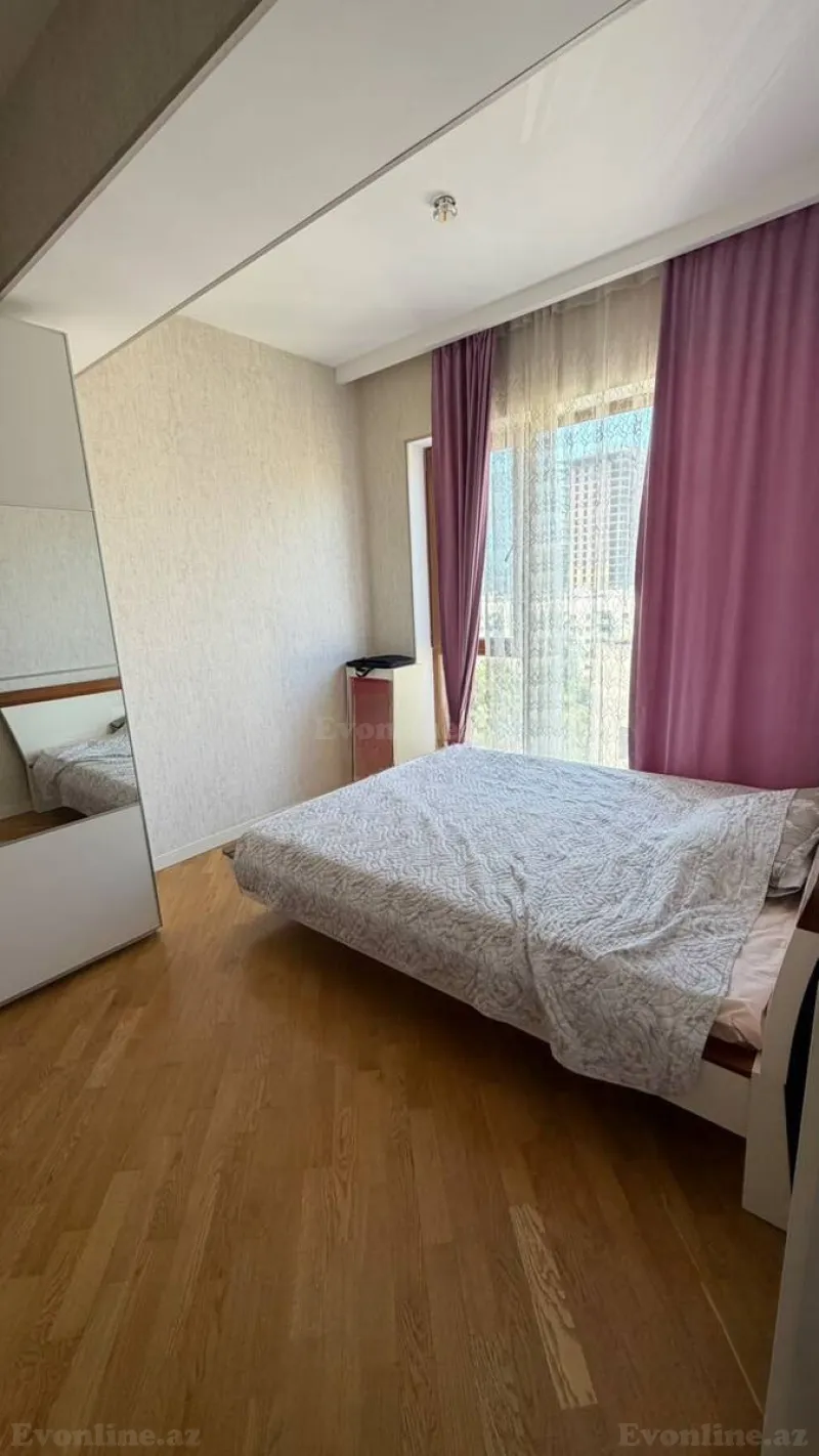 Kirayə verilir 4 otaqlı Mənzil Yeni tikili 140 m² Xətai r. - şəkil 10