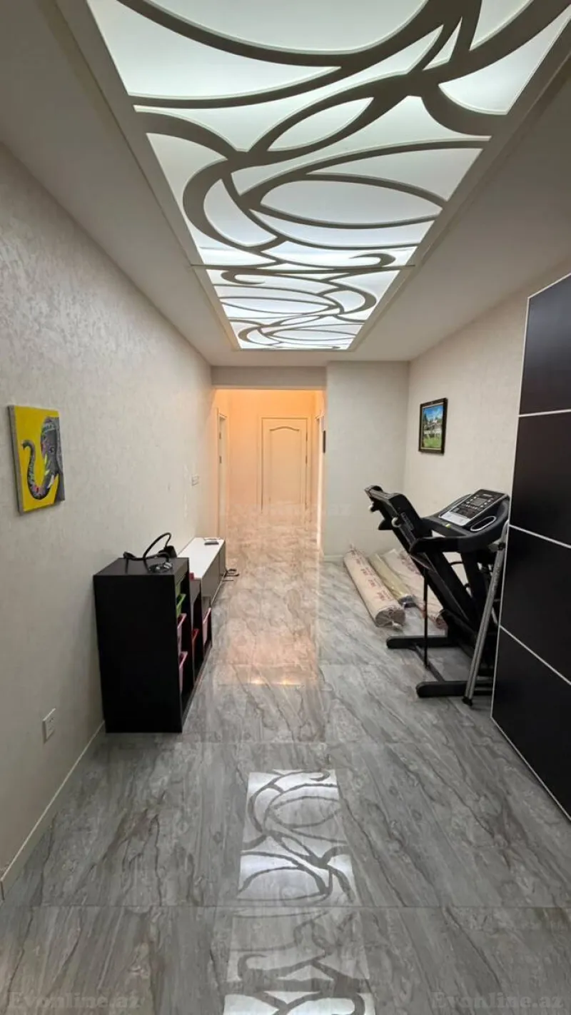 Kirayə verilir 4 otaqlı Mənzil Yeni tikili 140 m² Xətai r. - şəkil 12