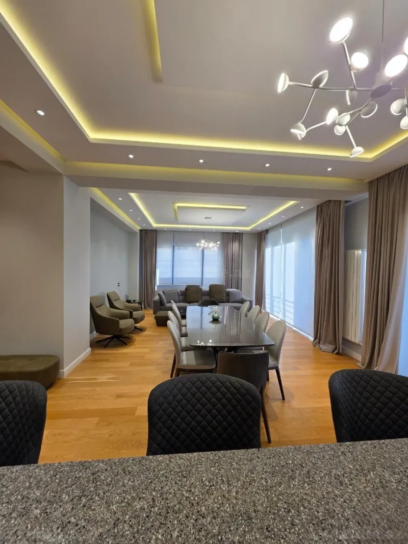 Kirayə verilir 4 otaqlı Mənzil Yeni tikili 205 m² Ağ şəhər - şəkil 4
