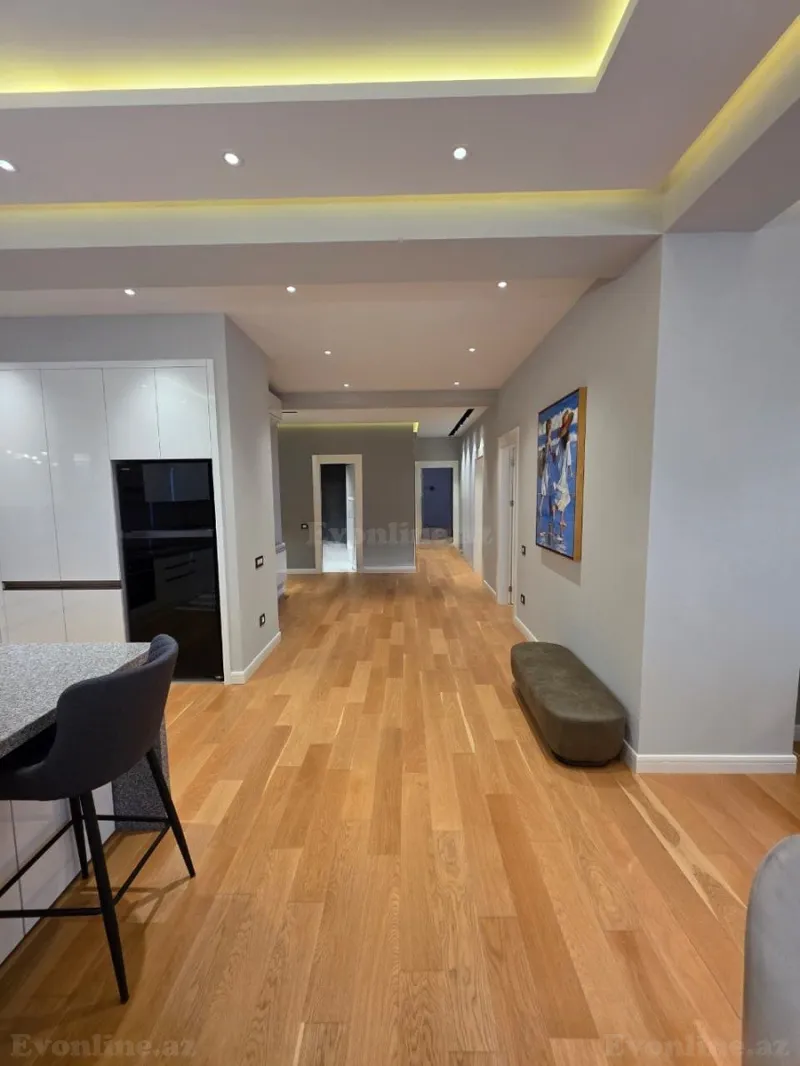Kirayə verilir 4 otaqlı Mənzil Yeni tikili 205 m² Ağ şəhər - şəkil 10
