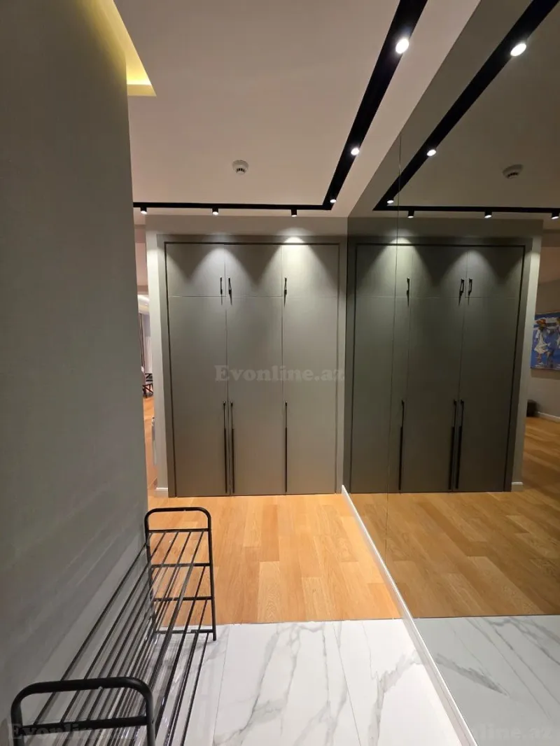 Kirayə verilir 4 otaqlı Mənzil Yeni tikili 205 m² Ağ şəhər - şəkil 14