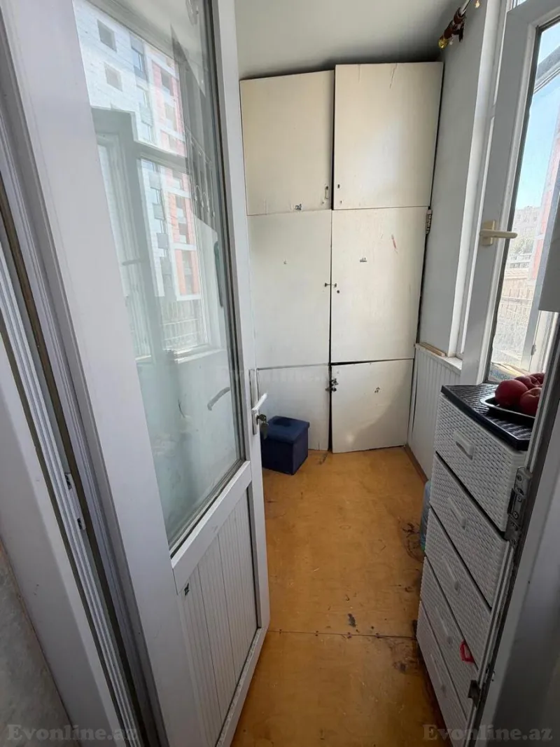 Satılır 3 otaqlı Mənzil Yeni tikili 80 m² Elmlər Akademiyası m. - şəkil 10